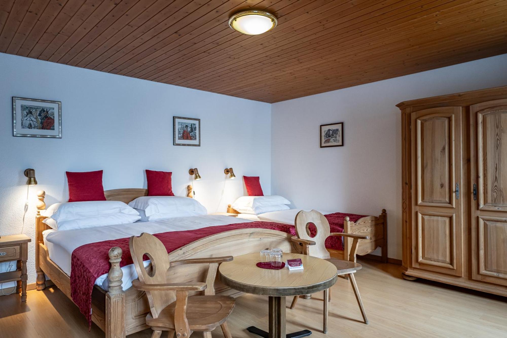 Hotel Vorab - Kulinarische Vielfalt Flims Ngoại thất bức ảnh